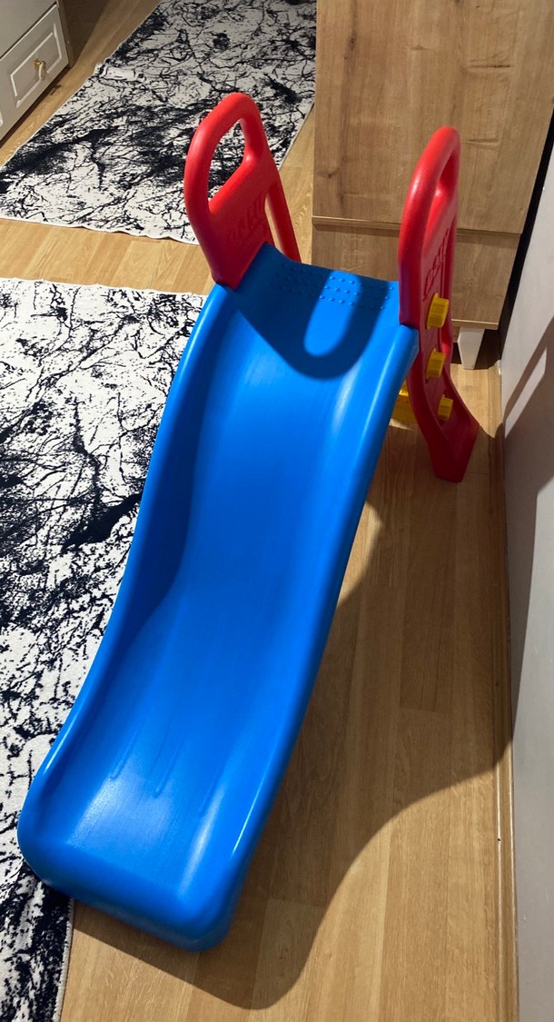 Renkli Plastik Çocuk Kaydırağı - Görsel 3