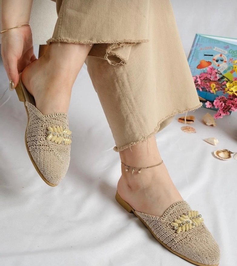 Nakışlı Bej Örgü Blok Topuklu Terlik - Görsel 2