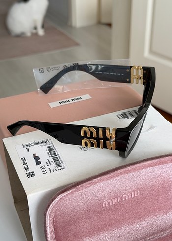 Miu Miu ürünü