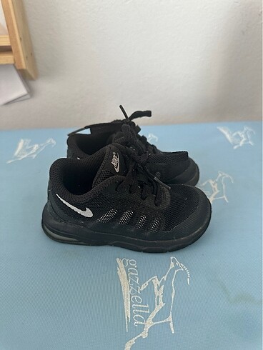 Nike bebek ayakkabı airmax