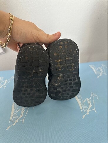 22 Beden siyah Renk Nike bebek ayakkabı airmax