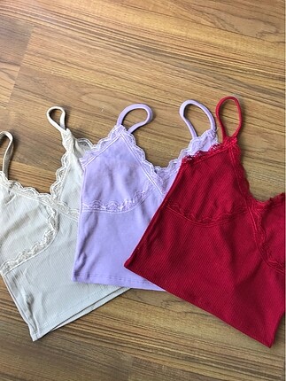 güpürlü crop top büstiyer