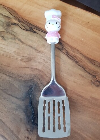  Beden Hello Kitty Kepçe