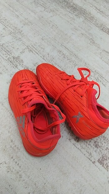 Adidas halısaha krampon