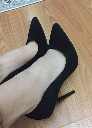 37 Beden siyah Renk Siyah stiletto