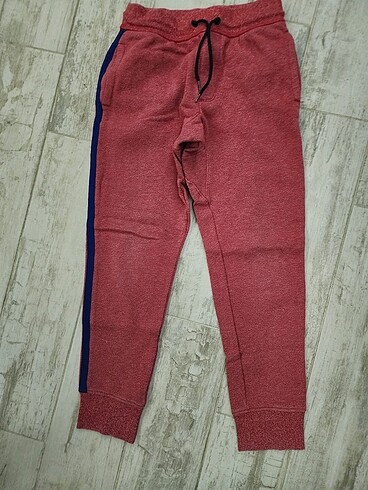 GAP Kids kırmızı eşofman