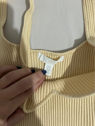 H&M H&M crop top