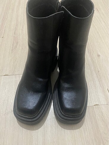 38 Beden Zara bot