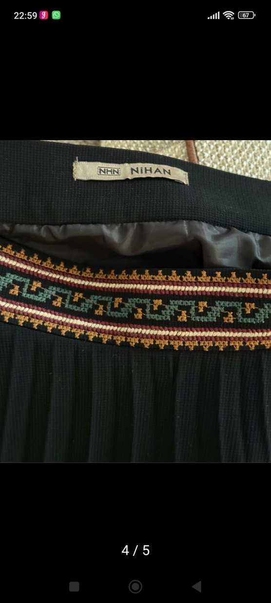 Siyah Piliseli Uzun Etek - Görsel 4