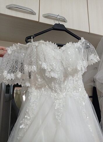 Straplez / Askılı İşlemeli Gelinlik  - Görsel 5