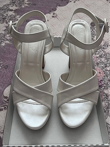 Gelin Ayakkabısı Sedef Kırık Beyaz kalın topuklu ayakkabı - Görsel 6