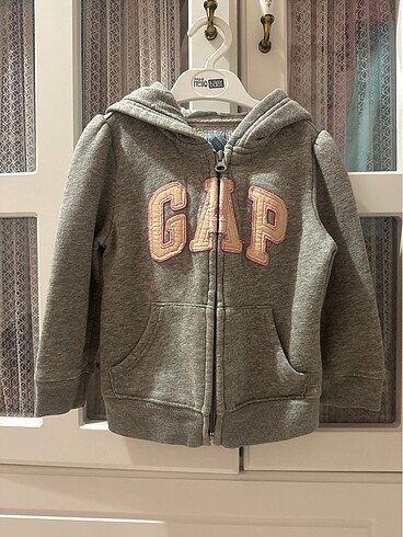 GAP fermuarlı sweatshirt