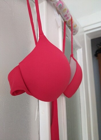 Calzedonia Kırmızı dolgulu üst kadın bikini 