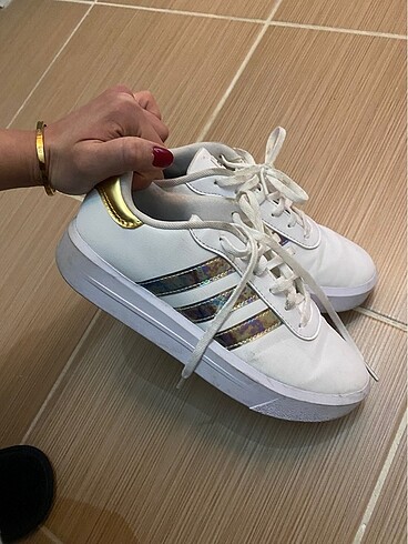 Adidas superstar