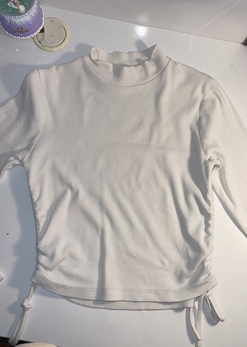 Beyaz Yüksek Yakalı Bluz - Görsel 2