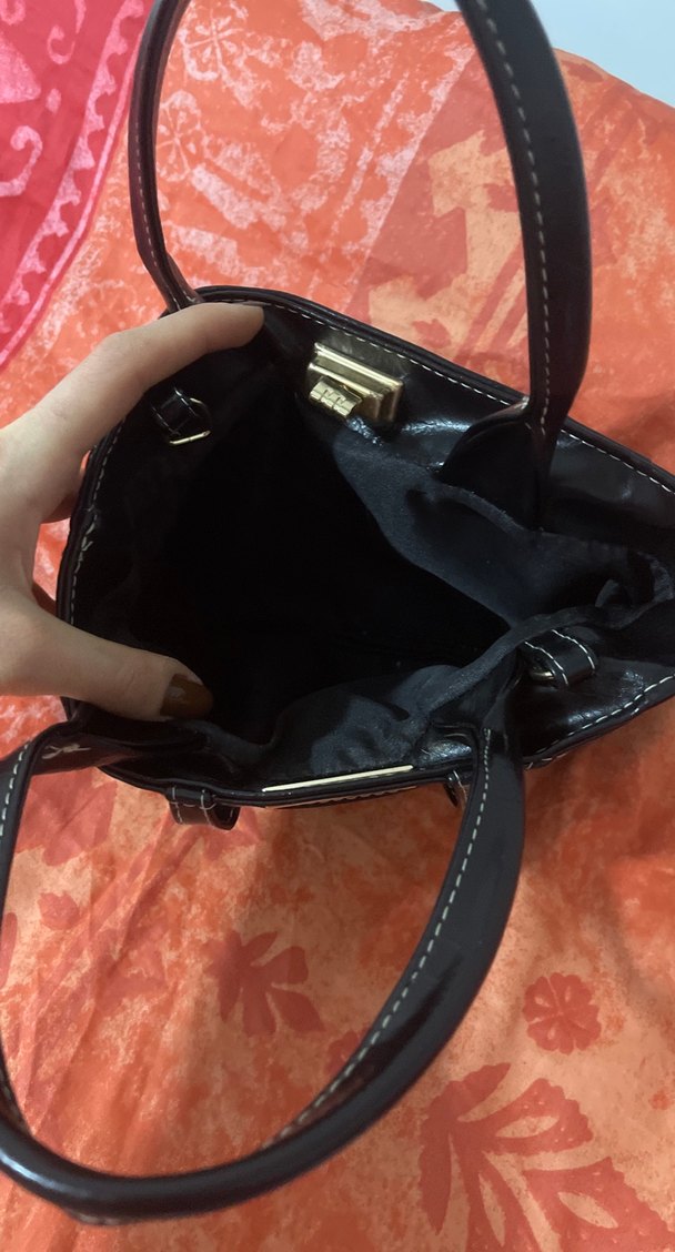 Siyah Deri Tokalı Kadın Çanta - Görsel 2