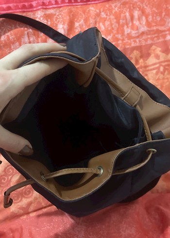 Kadın Siyah Deri Tokalı Sırt Çantası - Görsel 3