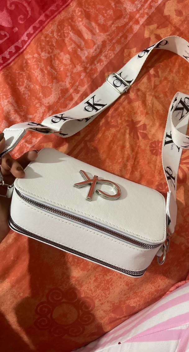 Beyaz Deri Kadın Çapraz Askılı Çanta - Görsel 4