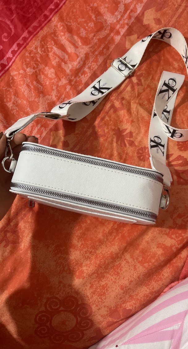 Beyaz Deri Kadın Çapraz Askılı Çanta - Görsel 3