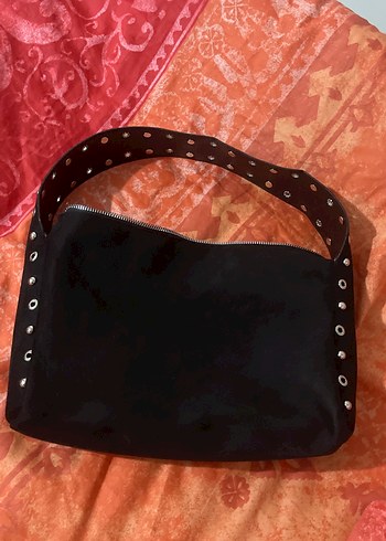 Siyah Süet Kemerli Gotik Kadın Çanta - Görsel 2