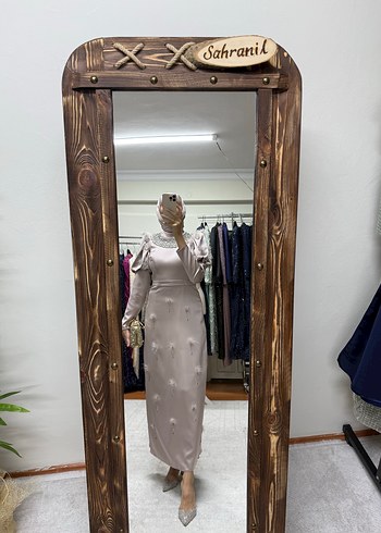 Saten tüy detaylı kalem  Elbise - Görsel 5