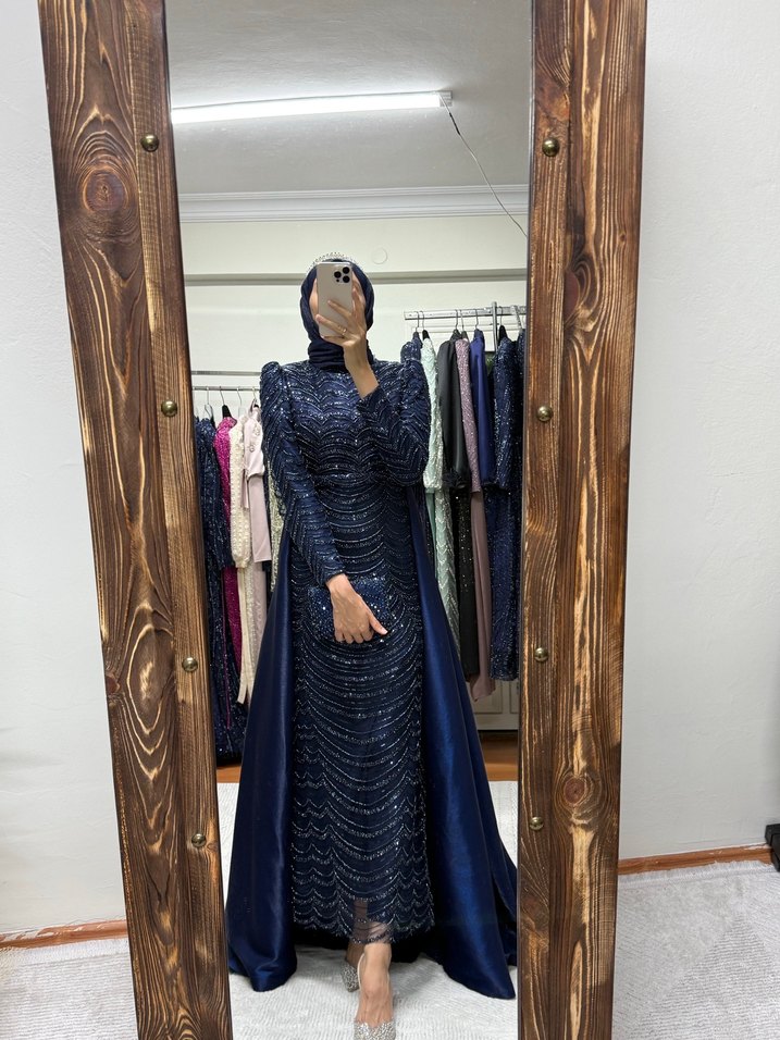 Pelerin detaylı kalem abiye - Görsel 5