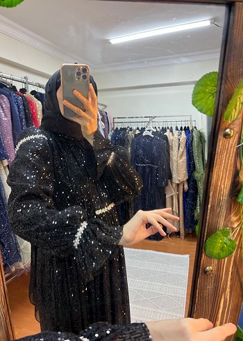 Uzun Siyah Payetli Tesettür Abiye Elbise - Görsel 3