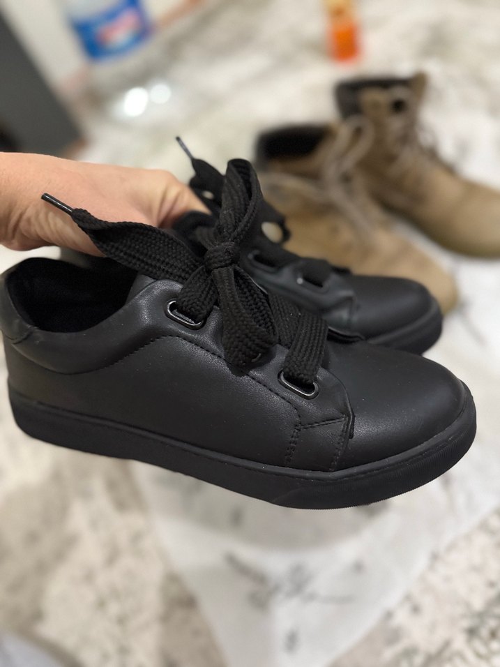 Siyah Bağcıklı Kadın Spor Ayakkabı - Görsel 2