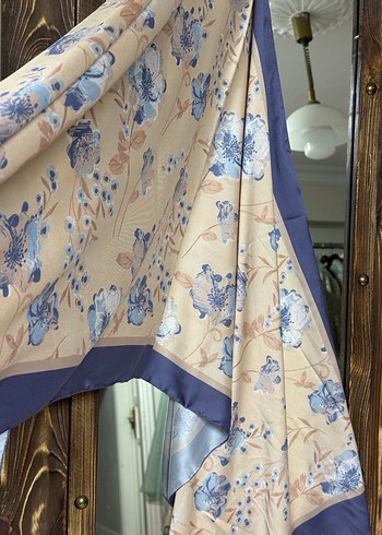 Desenli şal fular - Görsel 4