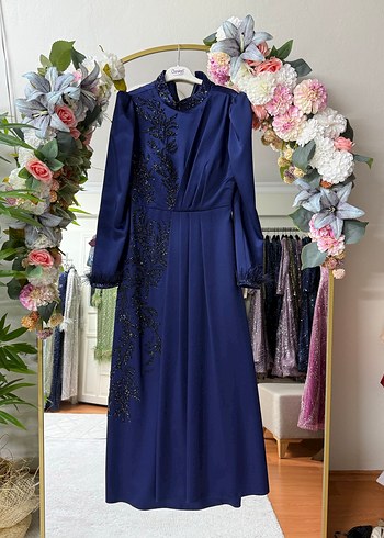 Nakışlı Lacivert Uzun Abiye Elbise - Görsel 2