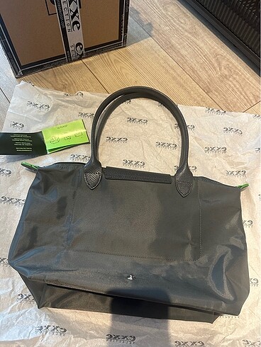 Beden LONGCHAMP