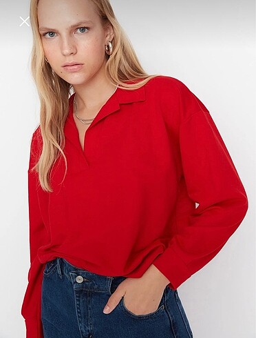 m Beden Trendyol kırmızı sweatshirt