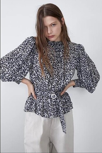 Zara Bluz