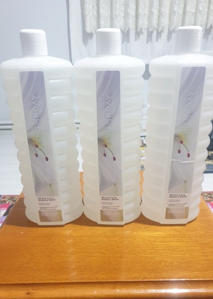 AVON BANYO KÖPÜKLERi 1 LİTRE - Görsel 3