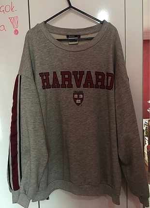 Bershka Çok çok güzel berahkadan bir sweat