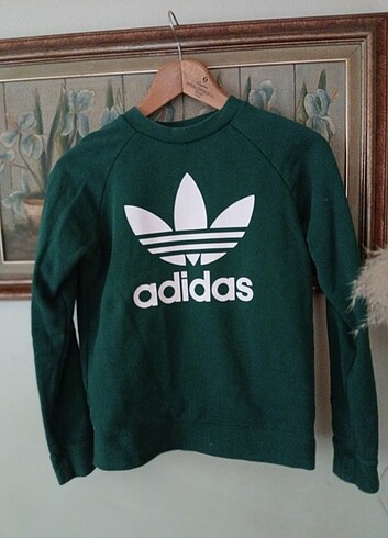 Adidas sweatshirt