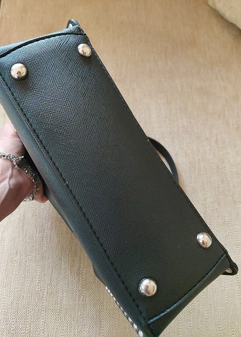  Beden siyah Renk Zincir Detaylı Siyah Deri Kadın Çanta