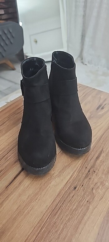 Kadın bot cizme ayakkabı