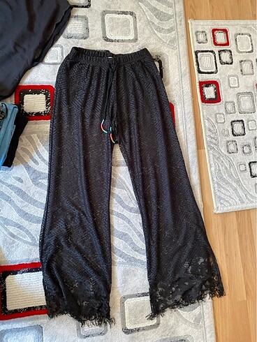 Dantelli şort pantolon
