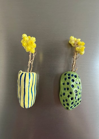 Diğer Mini Lacivert Çizgili Vazo Magnet
