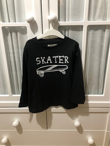 Zara Sweatshirt