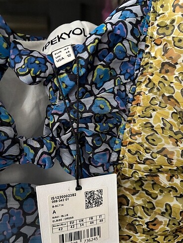 xl Beden çeşitli Renk İpekyol Çiçekli Elbise