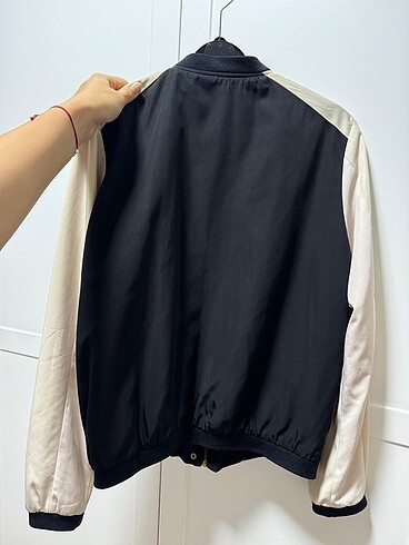 l Beden Pull & Bear Baharlık Mont