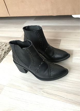 Elle Deri Bootie
