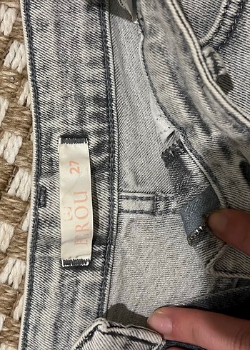 Mini Jean Şort - Görsel 2