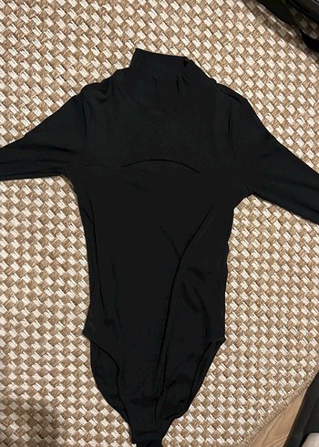 cut out body penti - Görsel 2