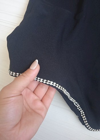 38 Beden Zincir Detaylı Siyah Mini Elbise