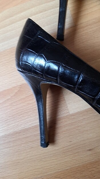 39 Beden Stiletto siyah ayakkabi