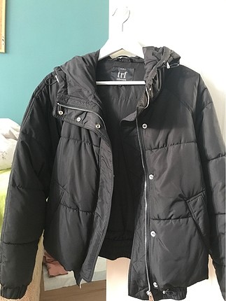 zara mont
