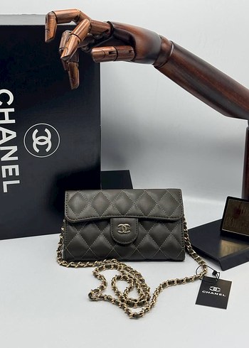 Zincir Detaylı Altın Rengi Deri Kadın Çanta - Görsel 3